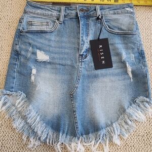 Risen Frayed Hem Denim Mini Skirt - Light Blue